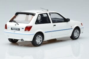 Ford Fiesta Mk3 XR2i Otto 1:18 OT967 Resin — billede 2 af 6