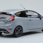Ford Fiesta ST2000 Grå Otto 1:18 - image 2 of 6