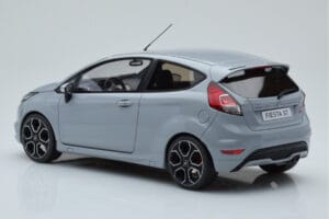 Ford Fiesta ST2000 Grå Otto 1:18 OT985 Resin — billede 5 af 6