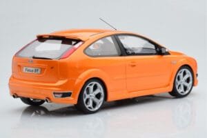Ford Focus Mk2 ST 2.5 Electric Orange Otto 1:18 OT961 Resin — billede 2 af 6