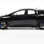 Ford Focus RS Mk3 Sort Otto 1:18 - image 3 of 8