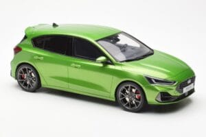 Ford Focus Mk5 ST Phase 2 Mean Grøn Otto 1:18 OT450 Resin — billede 4 af 6