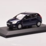 Ford Fusion Blå Minichamps 1:43 - image 2 of 4