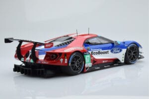 Ford GT Chip Ganassi Racing UK #67 M. Franchitti / A. Priaulx / H. Tincknell 24 Hours of Le Mans 2016 Minichamps 1:18 1551686 — billede 2 af 6