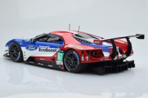 Ford GT Chip Ganassi Racing UK #67 M. Franchitti / A. Priaulx / H. Tincknell 24 Hours of Le Mans 2016 Minichamps 1:18 1551686 — billede 5 af 6