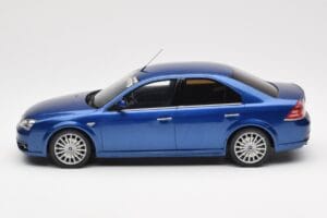 Ford Mondeo ST220 Performance Blå Otto 1:18 OT448 Resin — billede 3 af 6