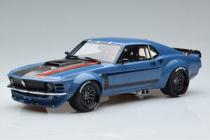 Ford Mustang Boss Cobra Ruffian Cars Blå GT Spirit 1:18