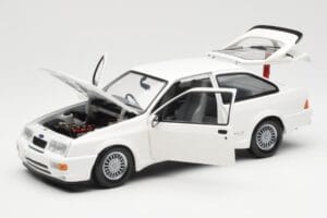 Ford Sierra RS RHD Hvid Minichamps 1:18 150084070 Metal — billede 2 af 8