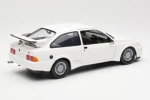 Ford Sierra RS RHD Hvid Minichamps 1:18 150084070 Metal — billede 3 af 8
