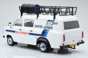 Ford Transit Mk2 Van Team David Jones Rally Assistance IXO 1:18 18RMC033XE Metal — billede 5 af 6