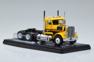 Freightliner FLC120 64T Gul IXO 1:43 TR116 Metal — billede 4 af 6