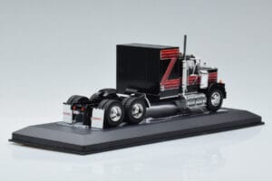 GMC General Rød Sort IXO 1:43 TR102 Metal — billede 2 af 6