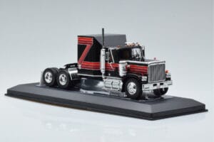 GMC General Rød Sort IXO 1:43 TR102 Metal — billede 4 af 6