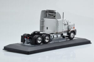 GMC General SBFA Sølv IXO 1:43 TR166 Metal — billede 2 af 6