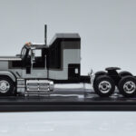 GMC General Sølv Sort IXO 1:43 TR117 - image 3 of 6