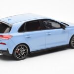 Hyundai i30 N Lyseblå Otto 1:18 OT425 - image 2 of 6