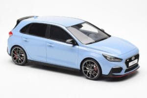 Hyundai i30 N Lyseblå Otto 1:18 OT425 Resin — billede 4 af 6