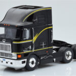 International Eagle Cabover Sort IXO 1:43
