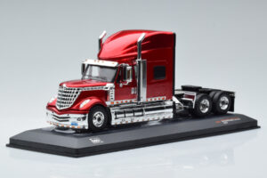 International Lonestar Rød IXO 1:43 TR103