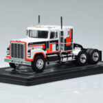 International Transtar 4300 Hvid IXO 1:43