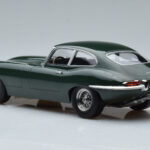 Jaguar E-Type Series 1 British Racing Grøn KK-Scale 1:18 - image 5 of 6