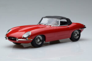 Jaguar E-Type Series 1 Roadster Rød KK-Scale 1:18