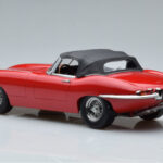 Jaguar E-Type Series 1 Roadster Rød KK-Scale 1:18 - image 5 of 6