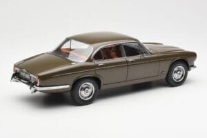 Jaguar XJ6 Series 1 4.2 Sable Brun Paragon 1:18 2011004 Metal — billede 3 af 8