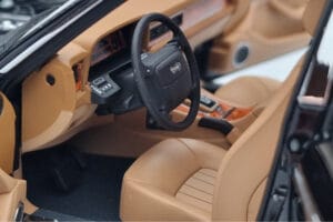 Jaguar XJ6 XJ40 Ebony Sort Almost Real 1:18 810543 Metal — billede 8 af 11