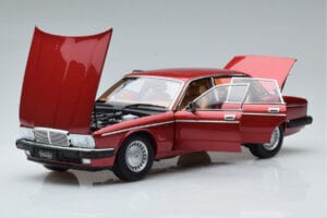 Jaguar XJ6 XJ40 Flamenco Rød Almost Real 1:18 810541 Metal — billede 2 af 11