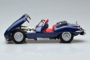 Jaguar XKSS Blå AUTOart 1:18 73510 Metal — billede 4 af 9