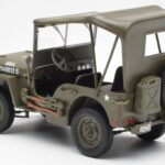 Jeep Willys Med Presenning UT Models 1:18 - image 5 of 6