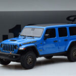 Jeep Wrangler Rubicon 392 Blå GT Spirit 1:18 - image 6 of 6