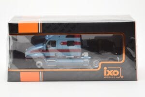 Kenworth T2000 Lyseblå Rød IXO 1:43 TR180 Metal — billede 3 af 4