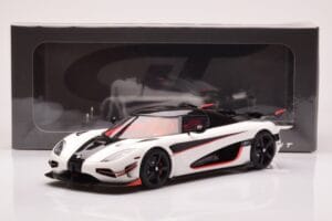 Koenigsegg Agera RS Arctic Hvid GT Spirit 1:18 GT877 Resin — billede 6 af 6