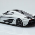 Koenigsegg Regera Grå Asia Exclusive GT Spirit 1:18 - image 4 of 5