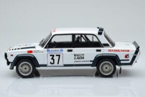 Lada 2105 VFTS #37 H. Ohu Rally Acropolis 1983 IXO 1:18 18RMC145 Metal — billede 3 af 6
