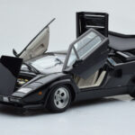 Lamborghini Countach LP5000S Sort AUTOart 1:18 - image 2 of 10