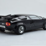 Lamborghini Countach LP5000S Sort AUTOart 1:18 - image 4 of 10