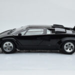 Lamborghini Countach LP5000S Sort AUTOart 1:18 - image 5 of 10