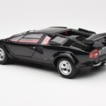 Lamborghini Countach LP 5000 Quattrovalvole Sort Kyosho 1:18 08320BK - image 7 of 8