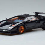Lamborghini Countach LP500S Walter Wolf Mørkeblå Kyosho 1:18
