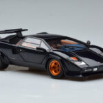 Lamborghini Countach LP500S Walter Wolf Mørkeblå Kyosho 1:18 - image 6 of 11