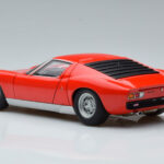 Lamborghini Miura SV Rød AUTOart 1:18 - image 7 of 8