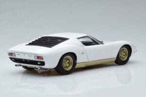 Lamborghini Miura SV Hvid AUTOart 1:18 74544 Metal — billede 3 af 8