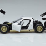 Lamborghini Miura SV Hvid AUTOart 1:18 - image 4 of 8