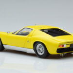 Lamborghini Miura SV Gul Kyosho 1:18 - image 7 of 11
