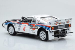 Lancia 037 Martini #8 A. Bettega / M. Perissinot Safari Rally 1985 Kyosho 1:18 08306J Metal — billede 7 af 8