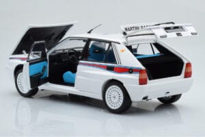 Lancia Delta HF Integrale 6 Hvid Kyosho 1:18 08344E Metal — billede 3 af 8