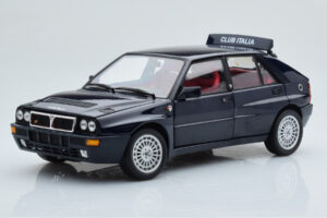 Lancia Delta HF Integrale Club Italia Blå Kyosho 1:18